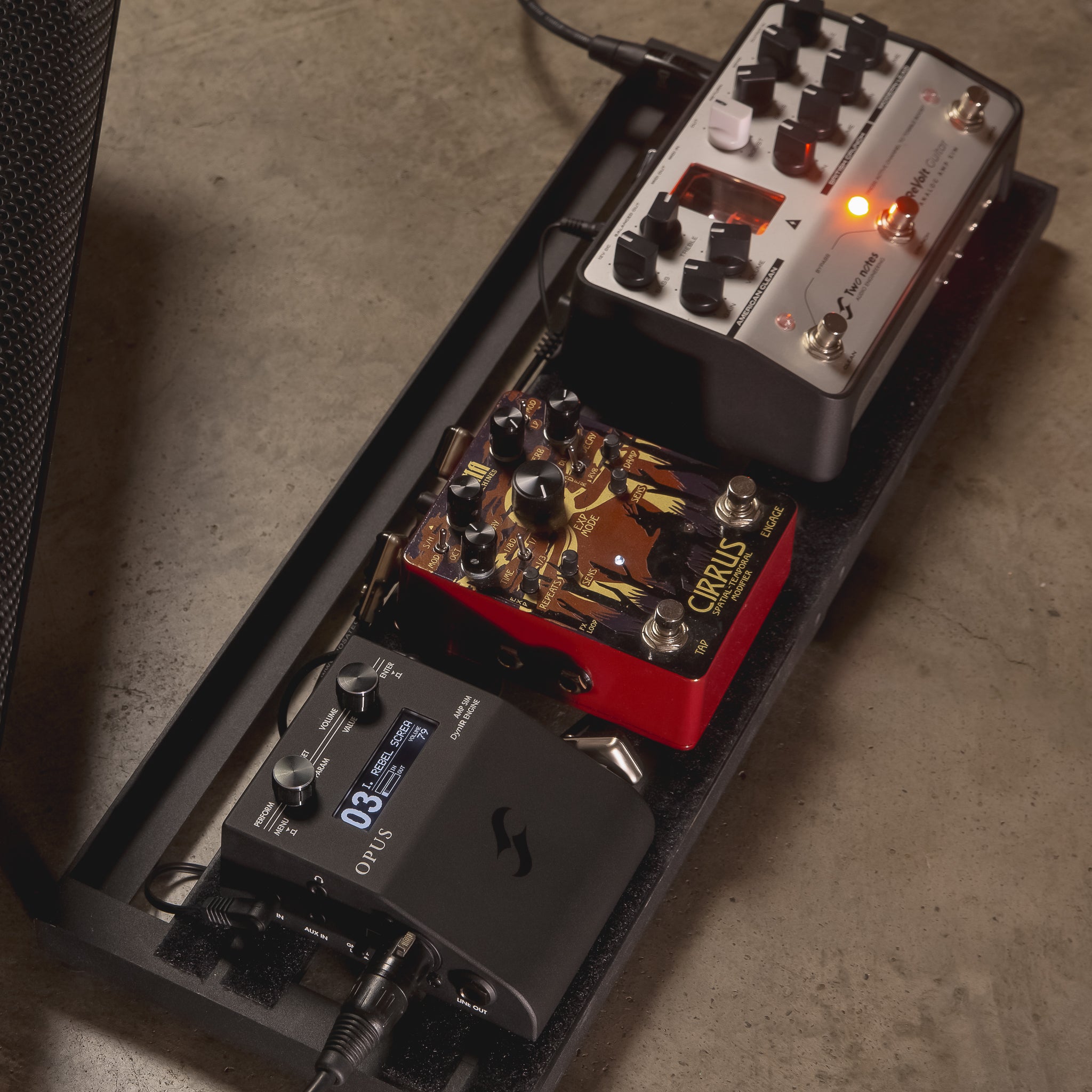 Fly-Rig Saver | ReVolt Guitar & OPUS – two-notes