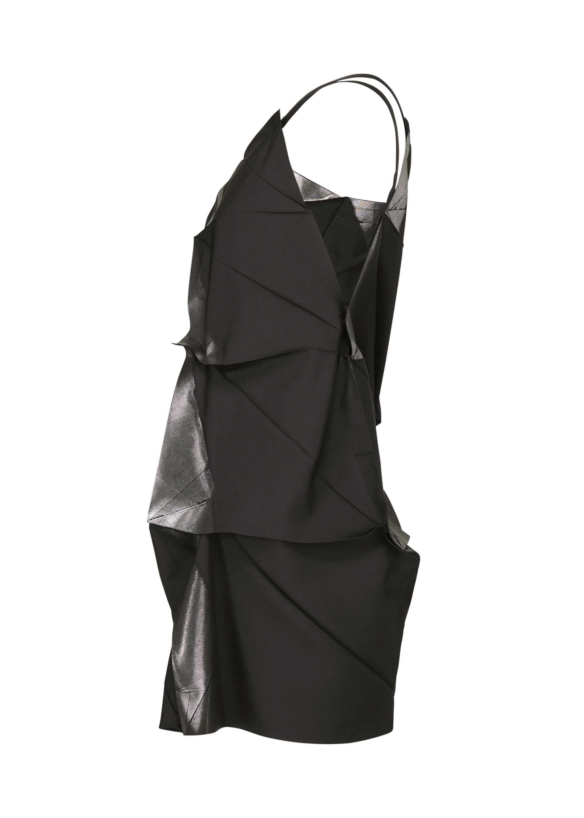 132 5. STANDARD DRESS – ISSEY MIYAKE ONLINE STORE
