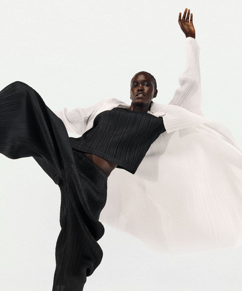 HOMME PLISSÉ ISSEY MIYAKE AUTUMN WINTER 2024/25 COLLECTIONS 42