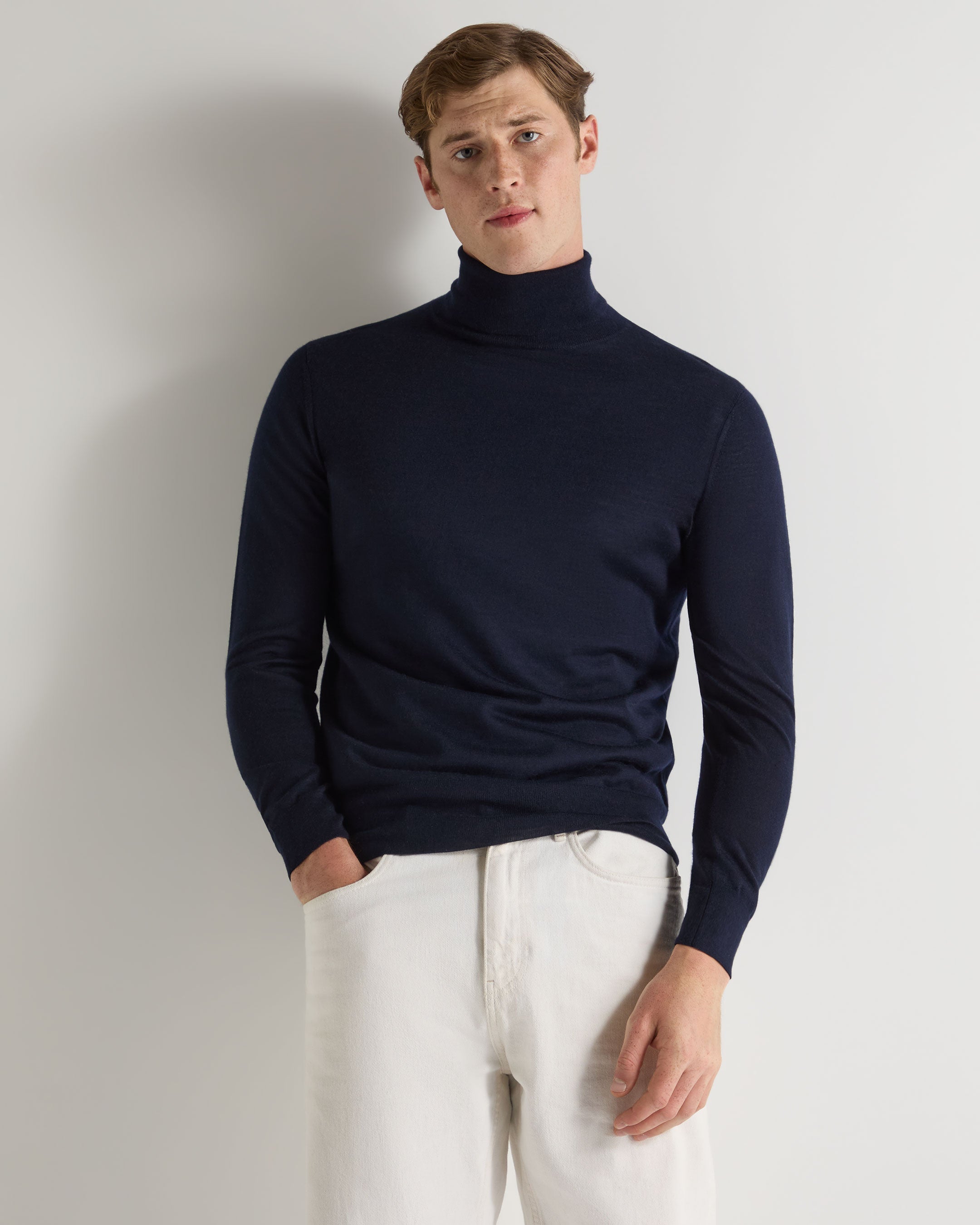 Men's Pimlico Fine Gauge Cashmere Turtle Neck Sweater Navy Blue