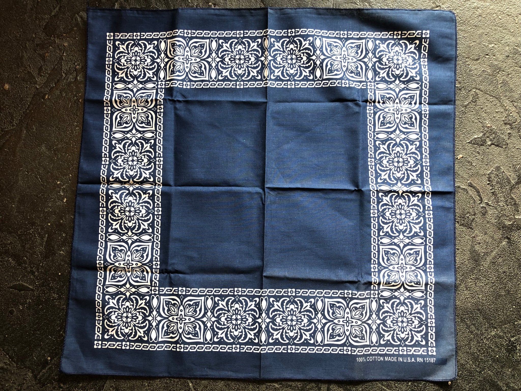 80'S-90'S MADE IN U.S.A. BANDANA (アメリカ製・バンダナ） – VENICE8