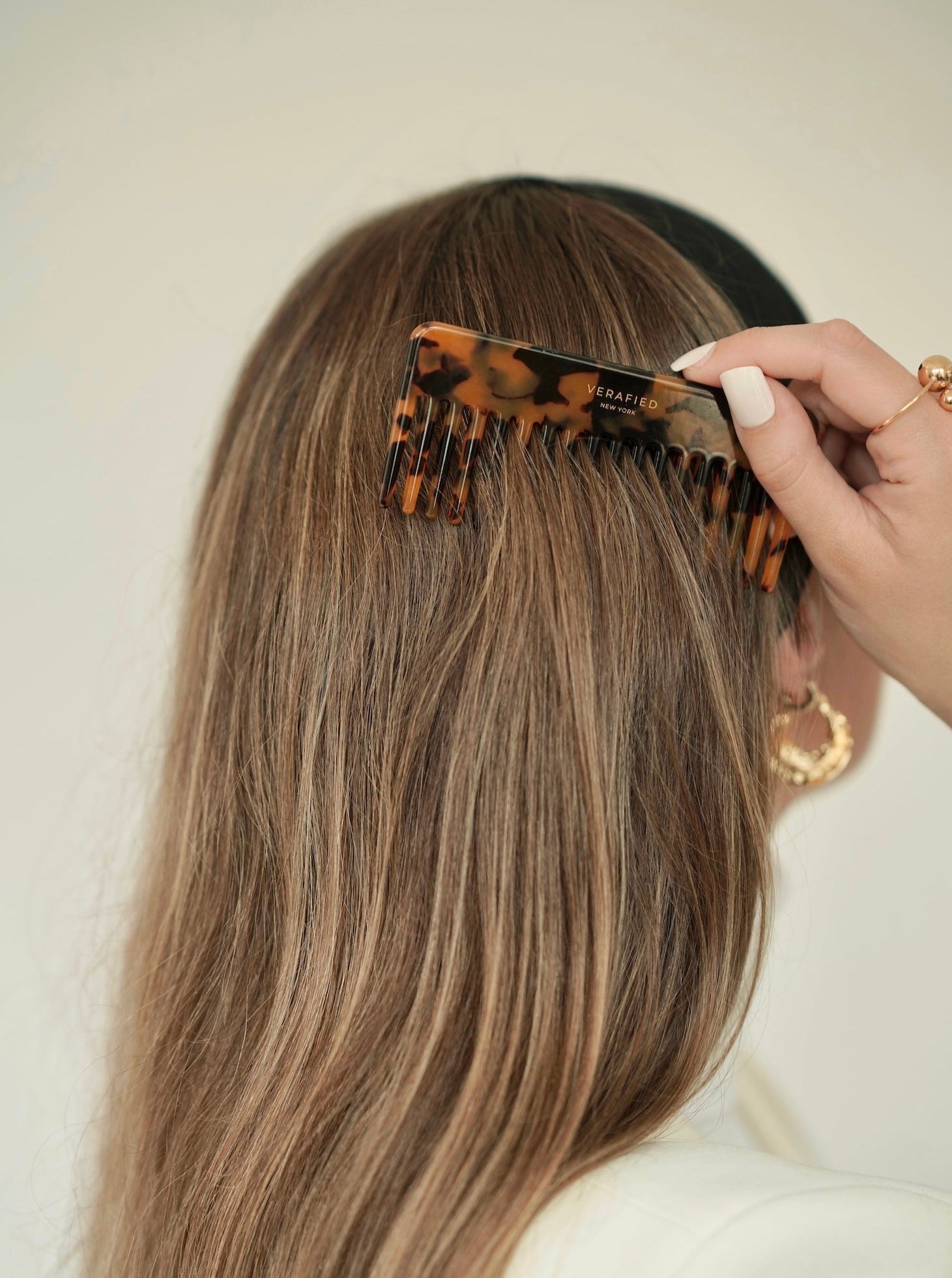 Tan Hair Comb with Case - Verafied New York