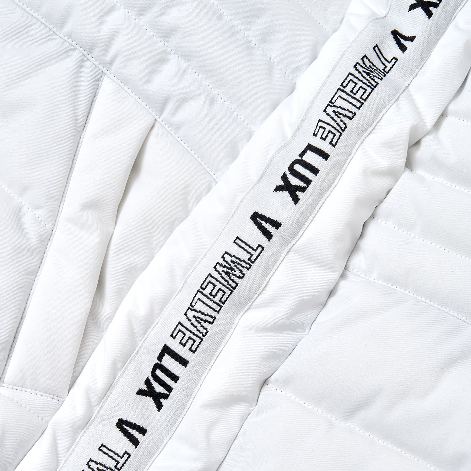 V12 ゴルフ メンズ ジャケット 防寒 LX FIELD JKT | 【公式通販】