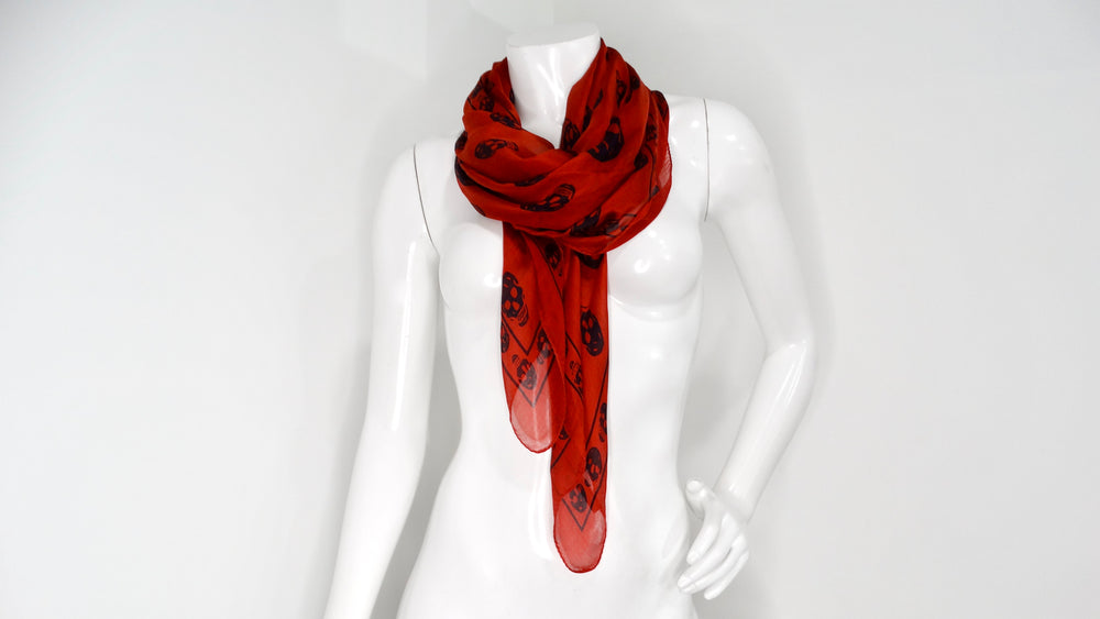 Alexander McQueen Iconic Red Skull Print Silk Scarf – Vintage by Misty