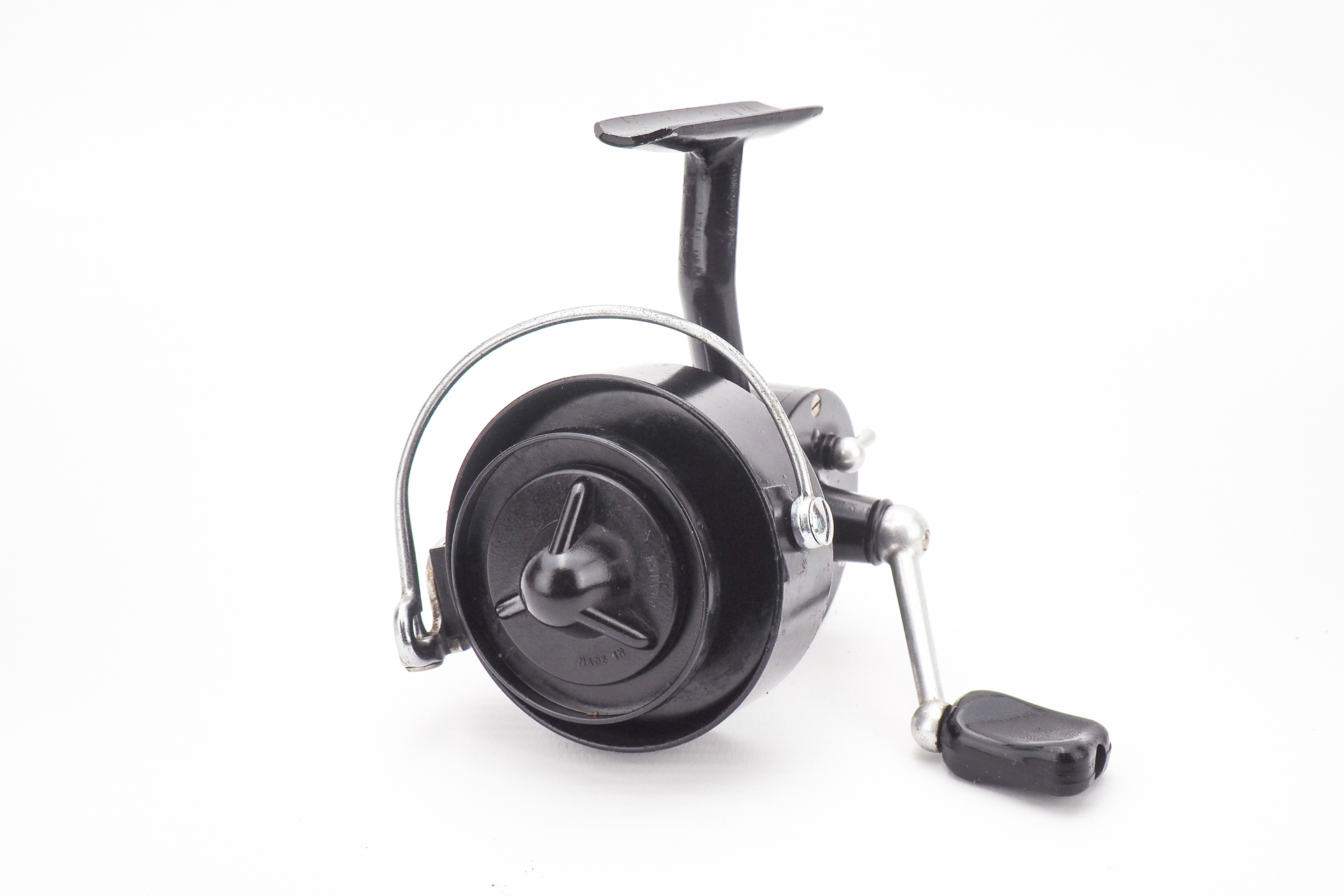 BOXED – MITCHELL 304 FIXED SPOOL REEL – Vintage Fishing Tackle