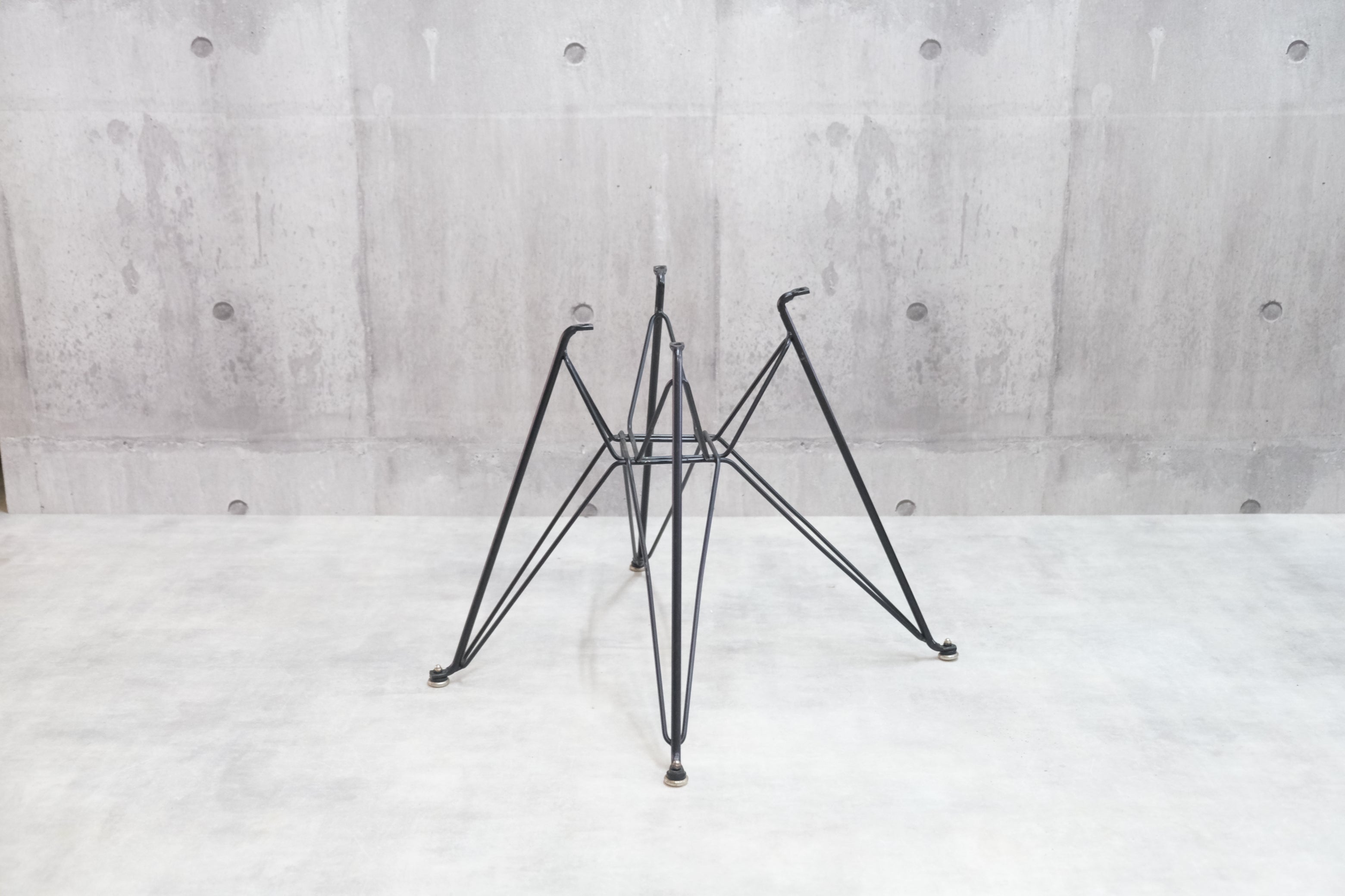 最終価格】イームズチェア ナウガハイドレザー エッフェルベース 最終