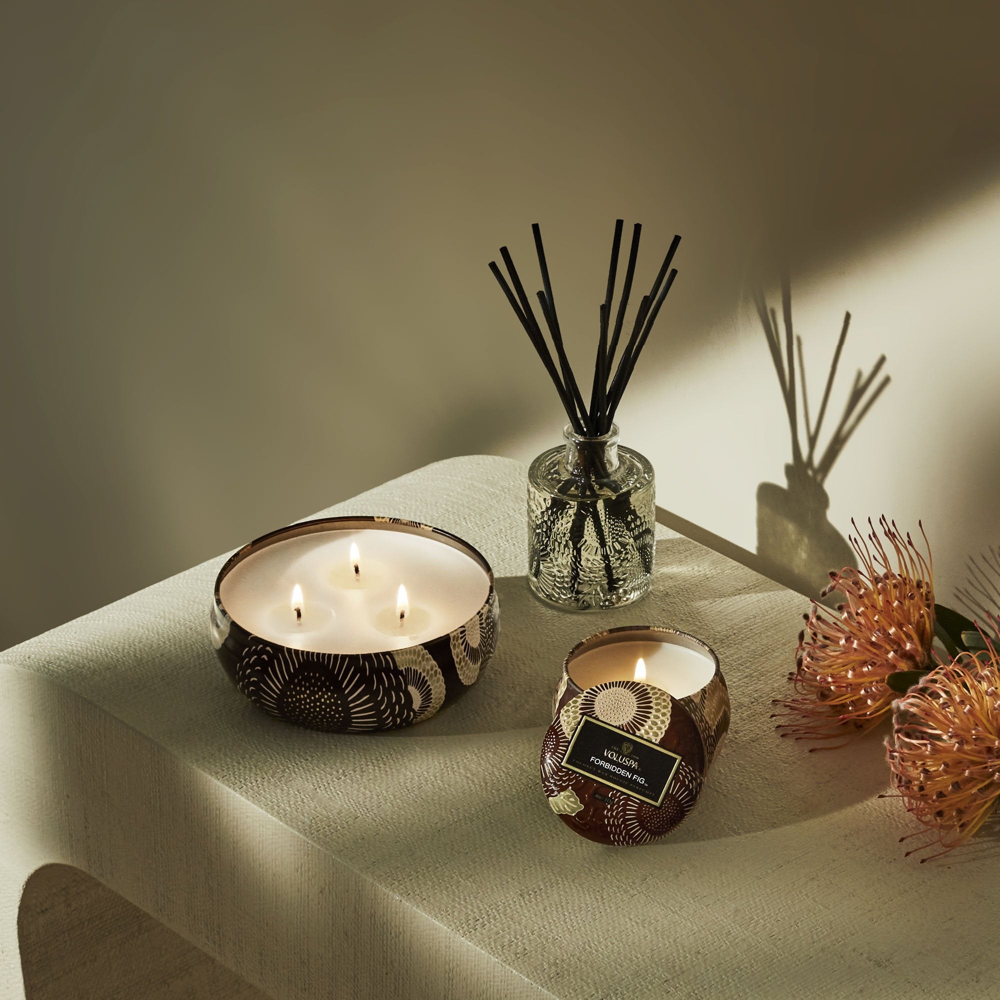 Forbidden Fig | 3 Wick Tin Candle | VOLUSPA