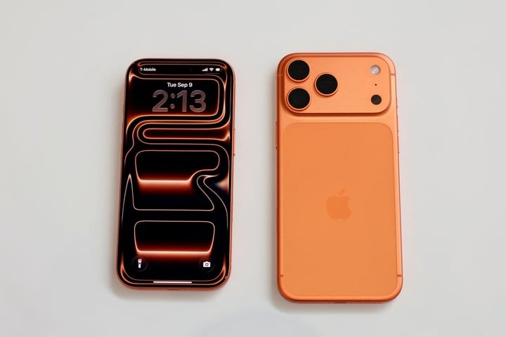 Apple iPhone 17 Pro 1TB SIMフリー オレンジ iPhone 17 Pro 1TB