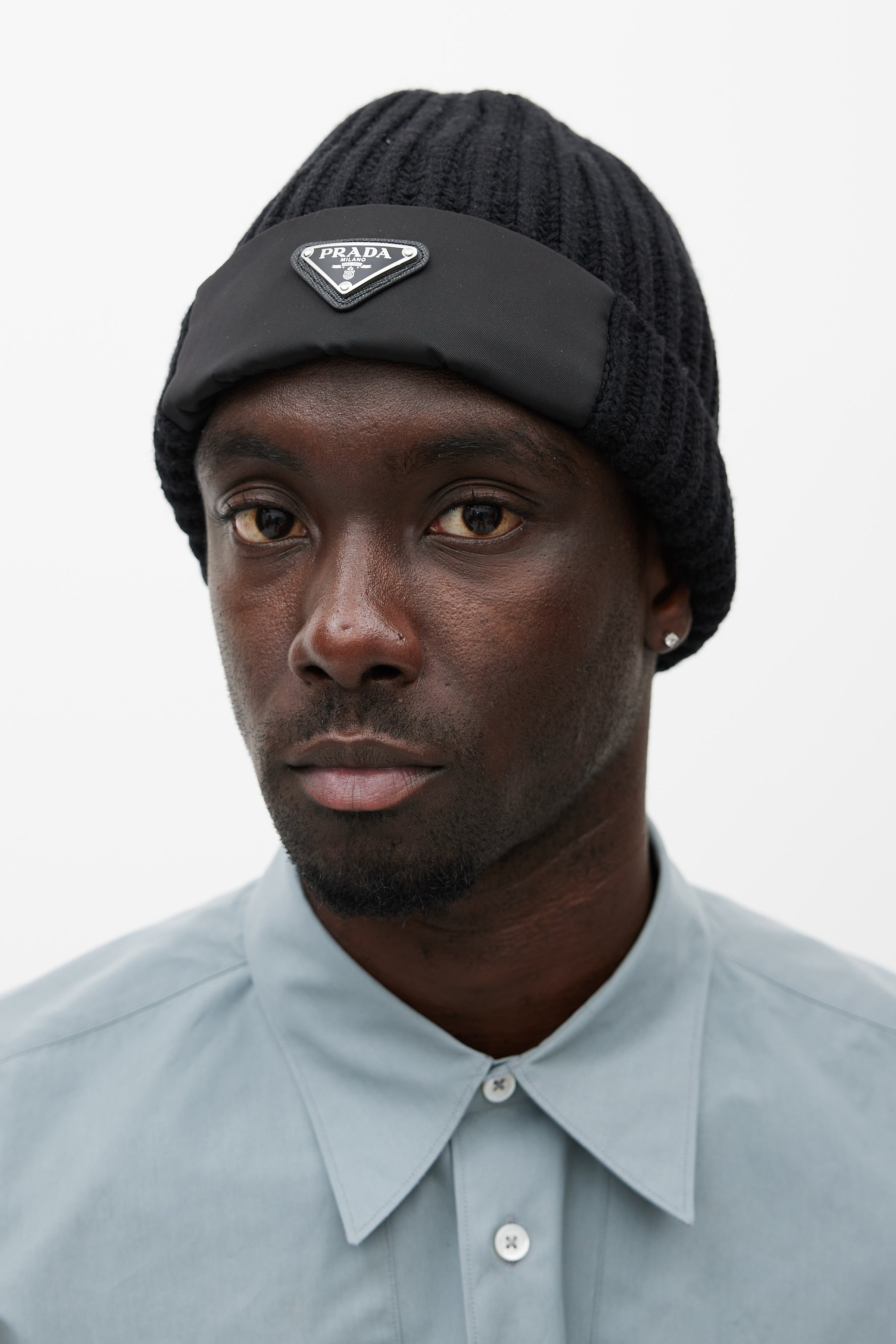Prada // Black Re-Nylon Wool Logo Beanie – VSP Consignment