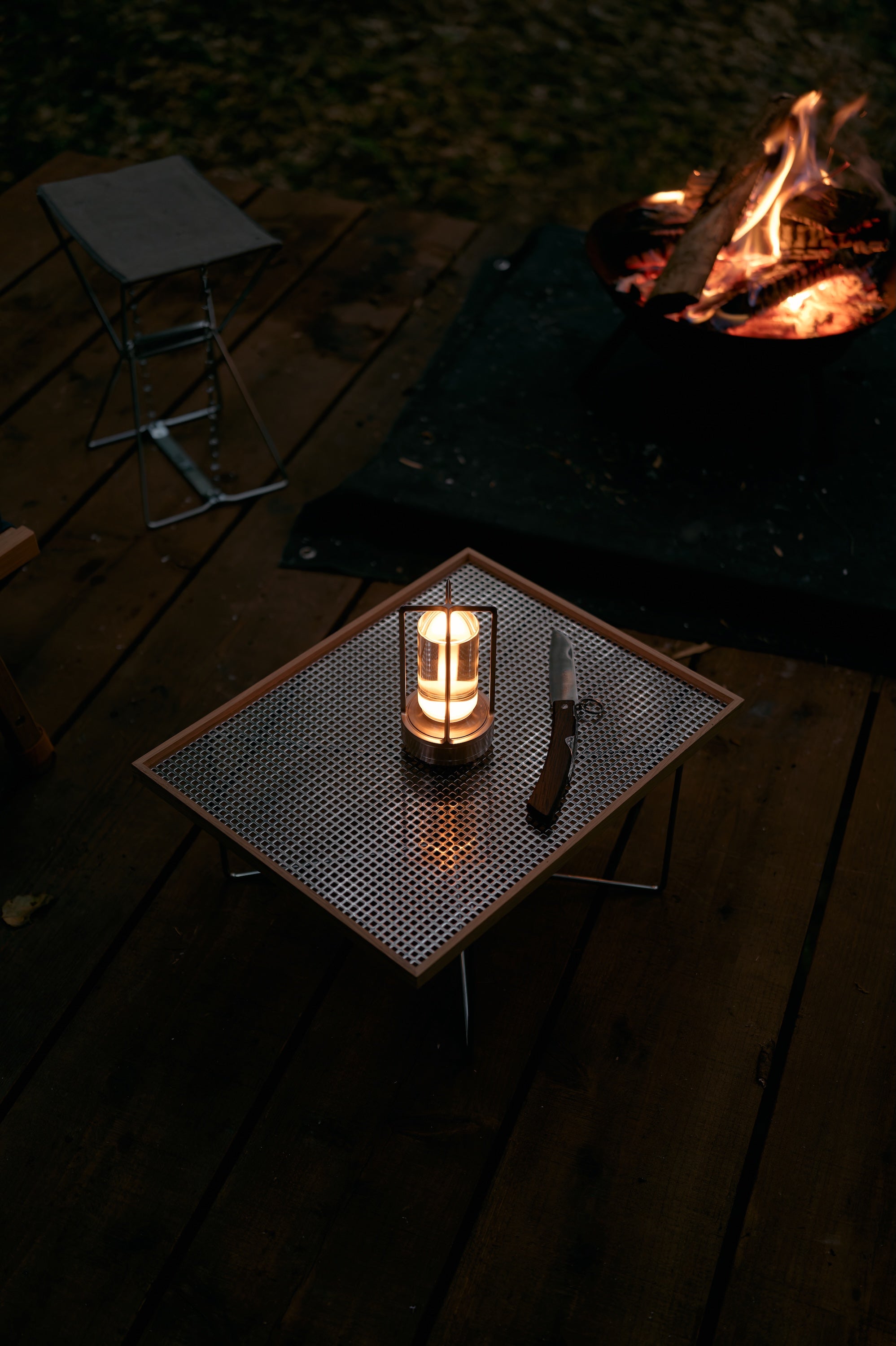 Wanderout / Universal Mesh Tray 01 – wanderout
