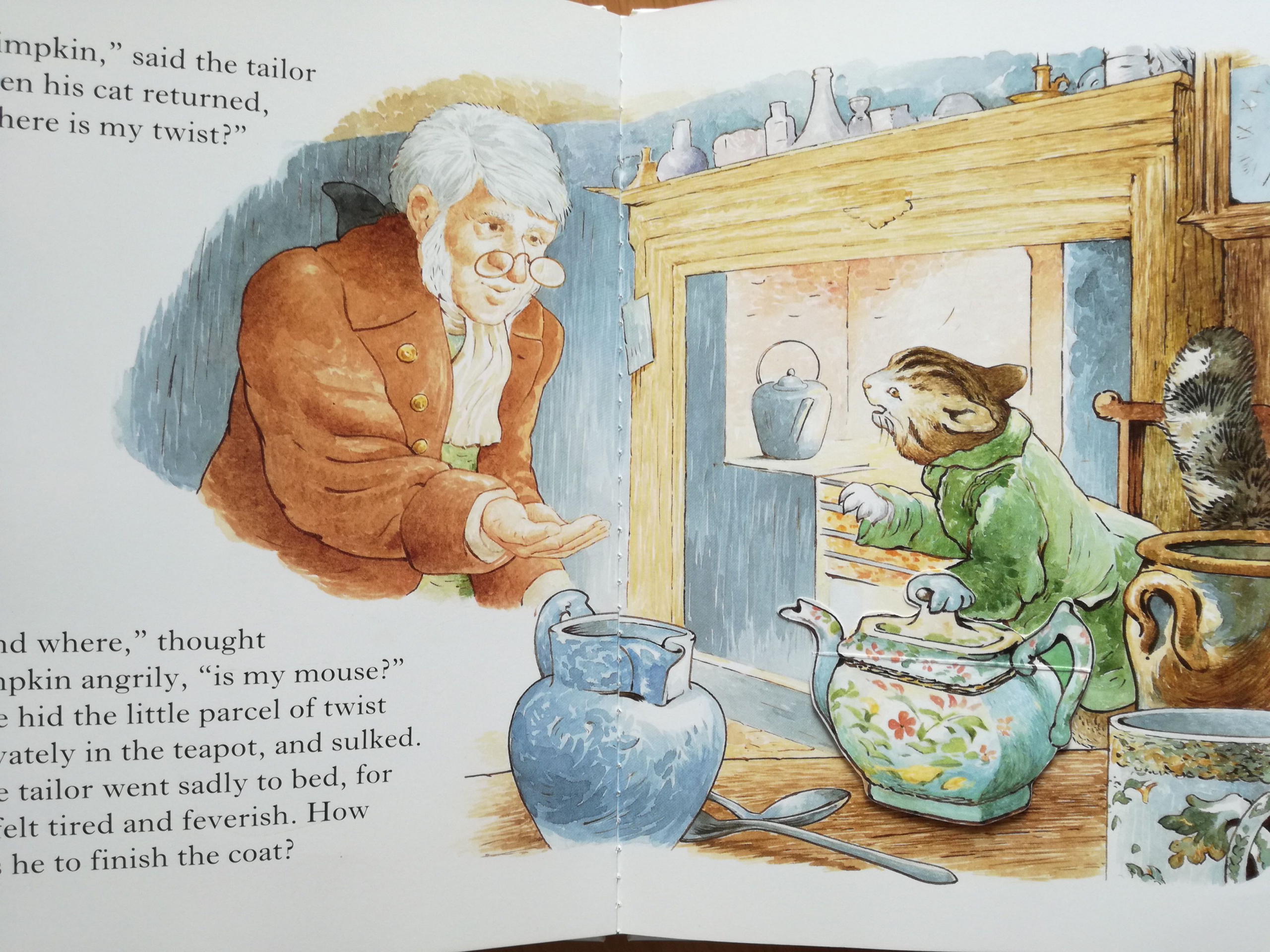 The Tailor of Gloucester a lift-the -flap book（英語） | 猫本専門