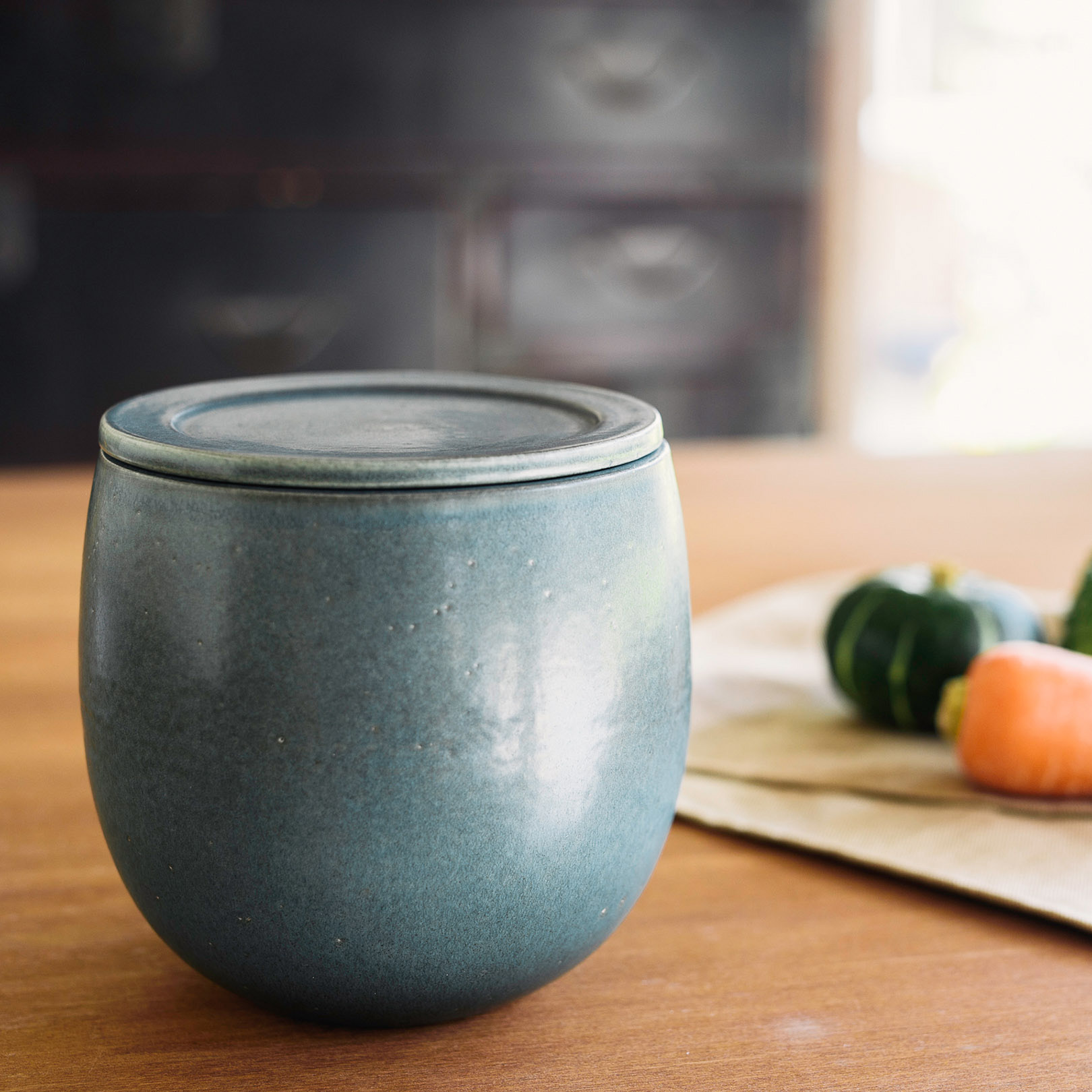 コンパクトで使いやすい陶器のぬか壺 | 明山 オンラインショップ