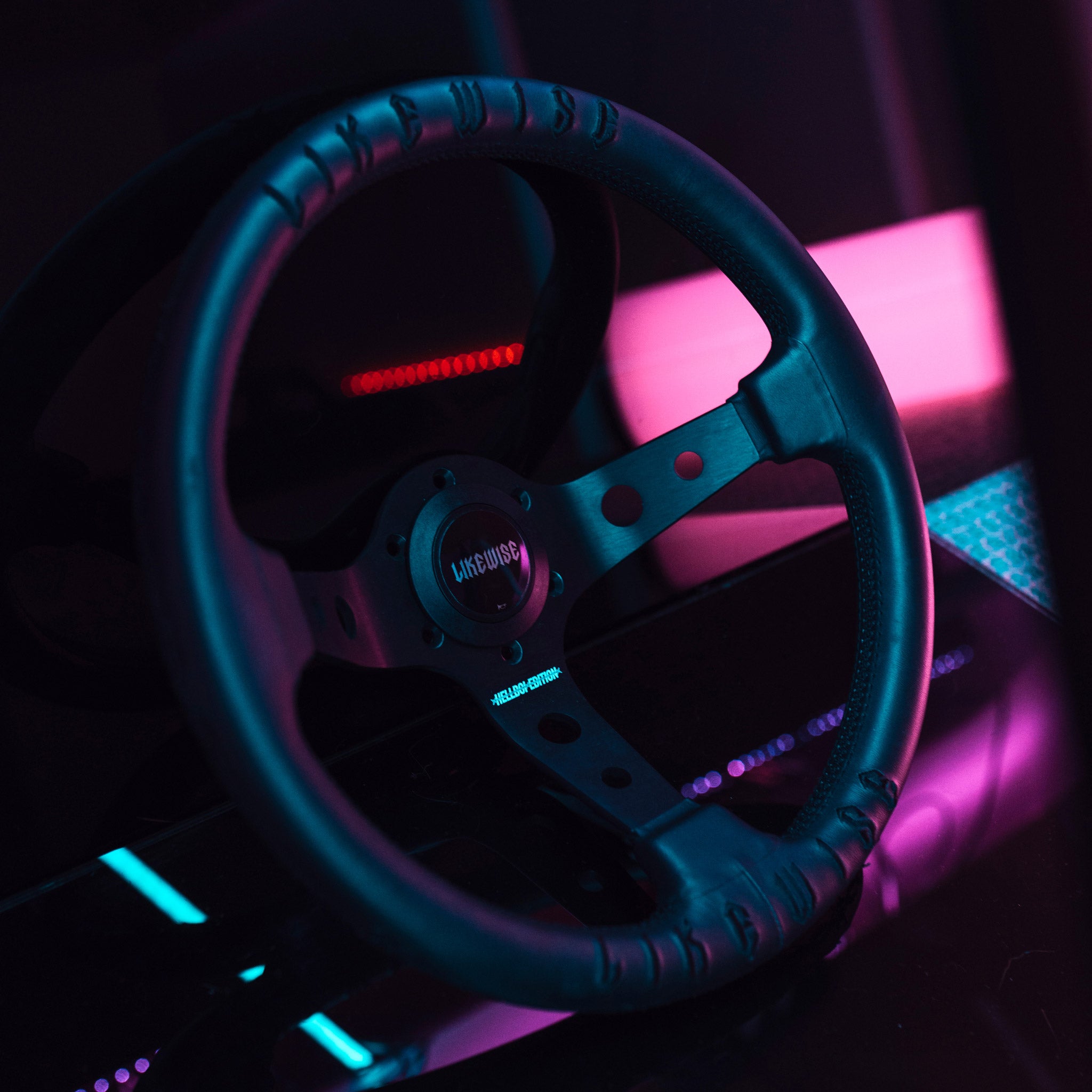 パーツ Likewise Slasher Edition Steering wheel We Are Likewise