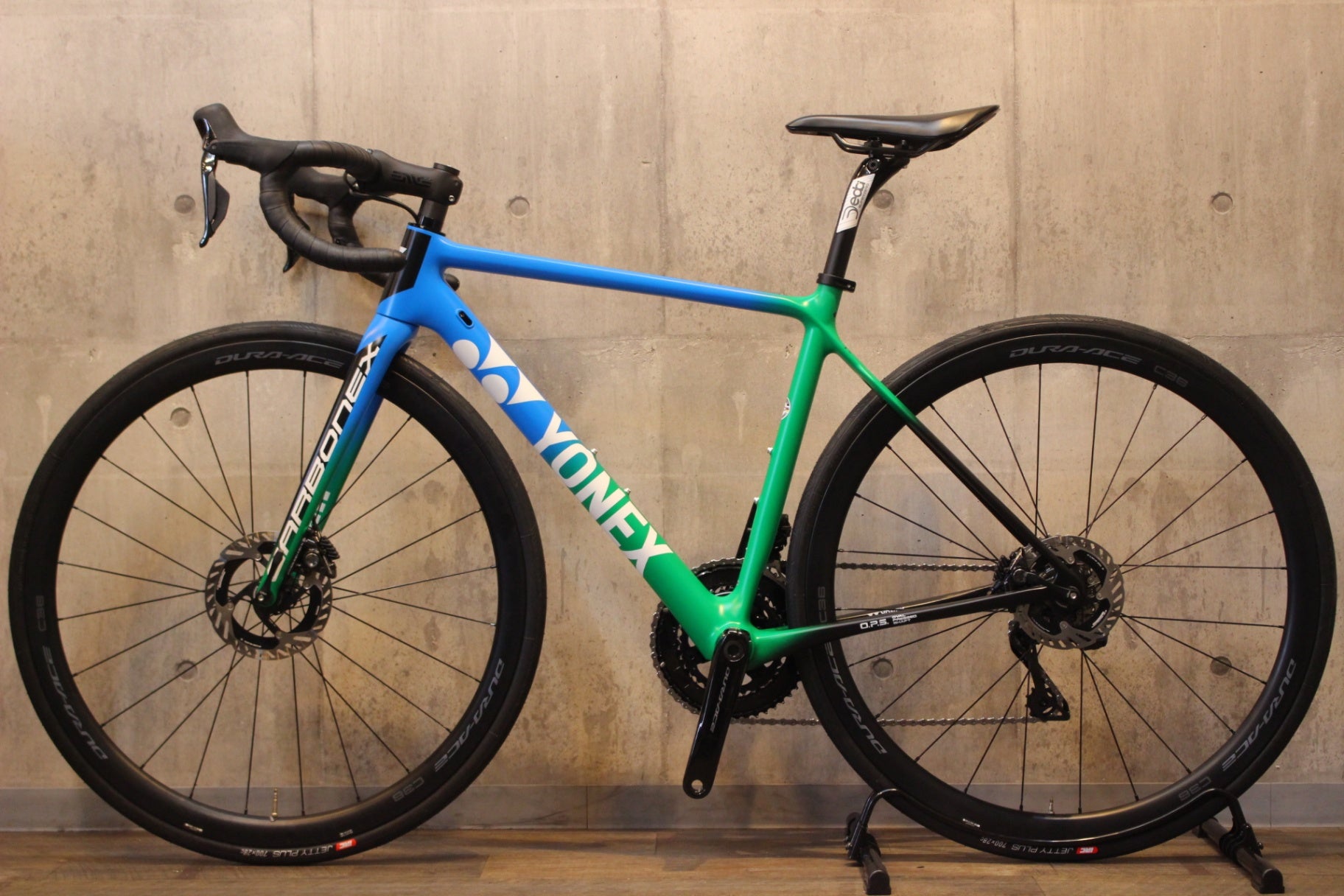 ヨネックス YONEX カーボネックス CARBONEX HR DISC XSサイズ シマノ