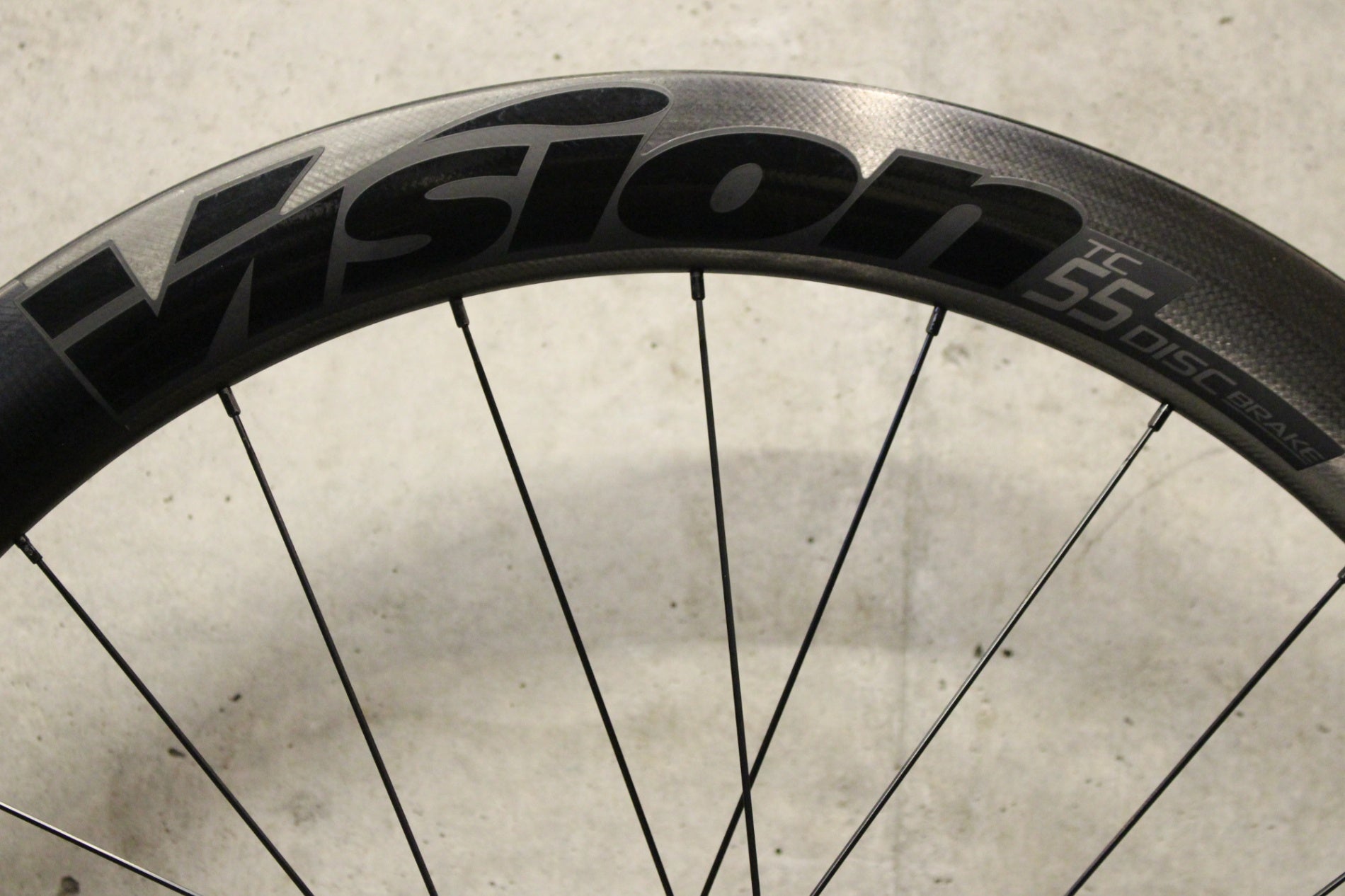 ヴィジョン Vision TC 55 DISC カーボン チューブレスレディ ホイール
