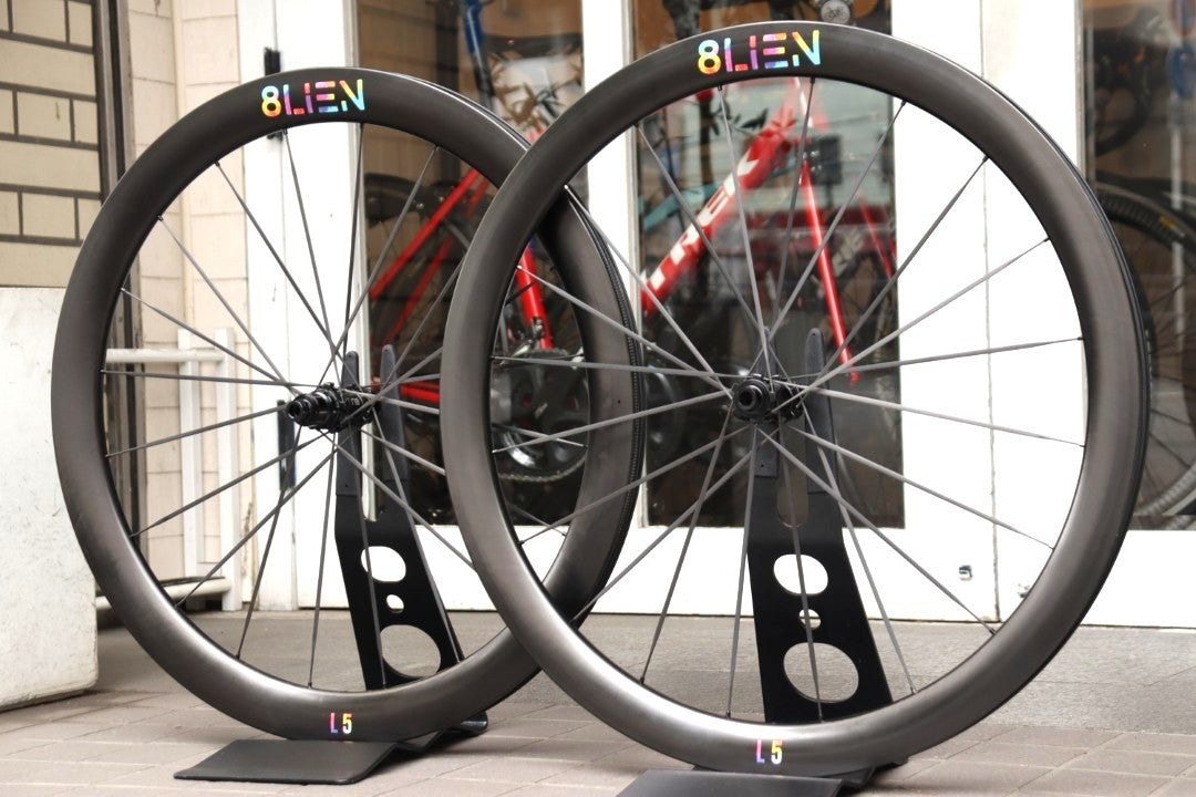 エイリアン 8LIEN L5 DISC WHEELS カーボン クリンチャー チューブレス