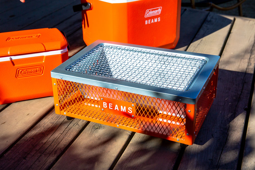 ビームス×コールマンの最新コレクションは、オレンジ一点張りの全5