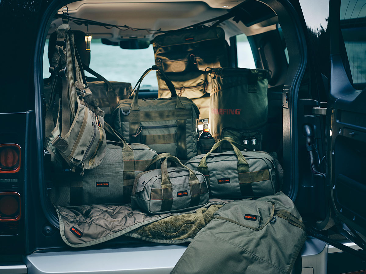 ブリーフィングのアウトドアコレクションに新作が続々。ミリタリー感