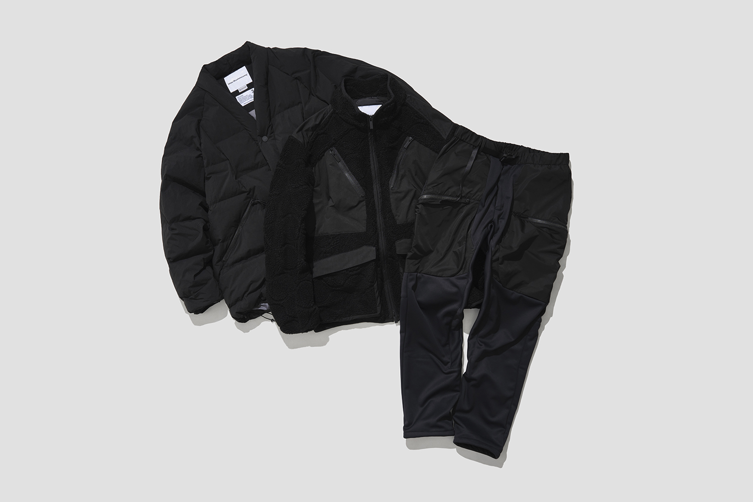 ホワイトマウンテニアリングの別注コレクション「WINDSTOPPER ® by