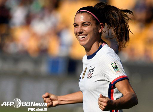 米女子サッカースターのアレックス·モーガン（35）が現役引退を宣言