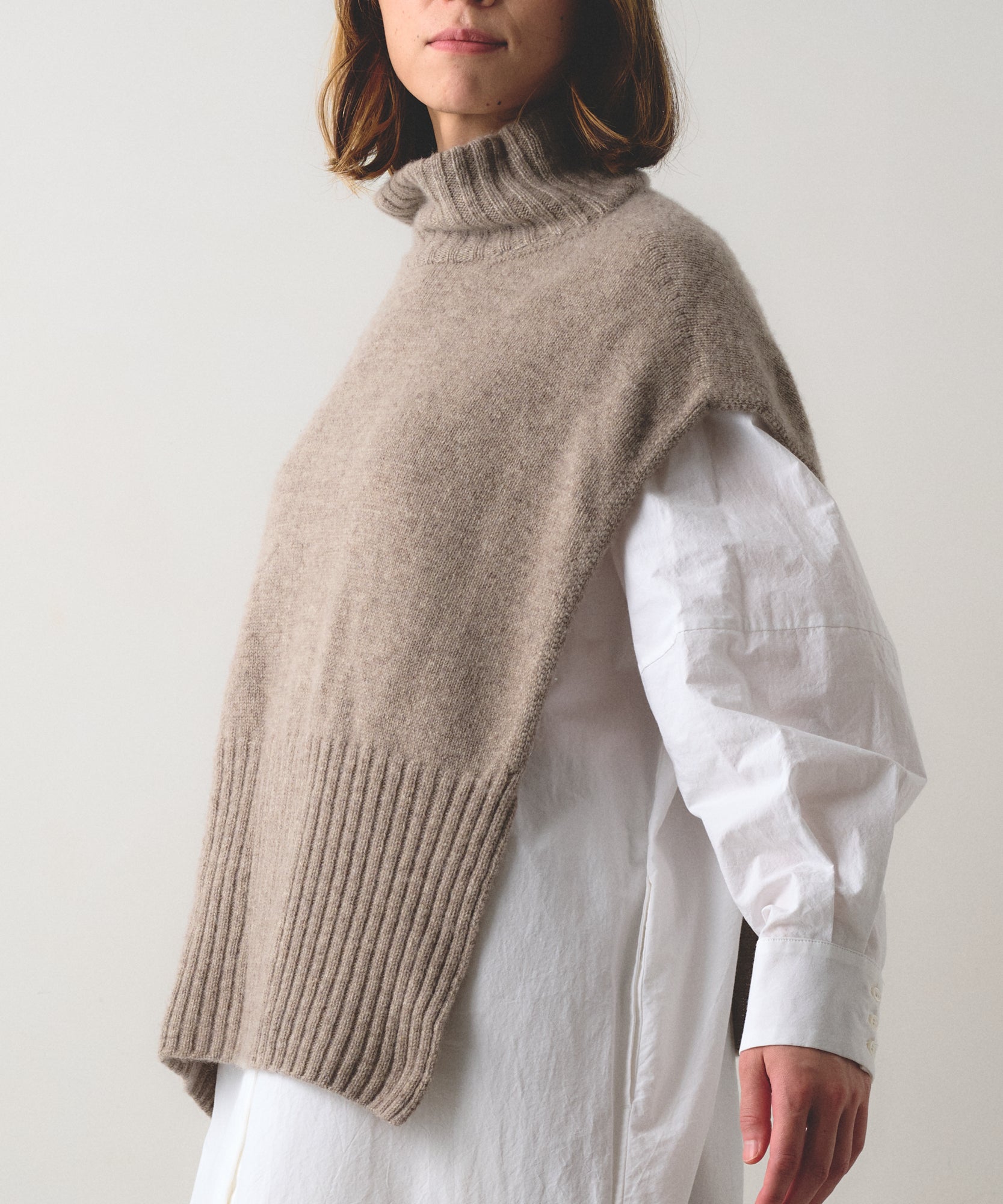 カシミヤ糸のケープレット（CAA-990） – WOOL STUDIO