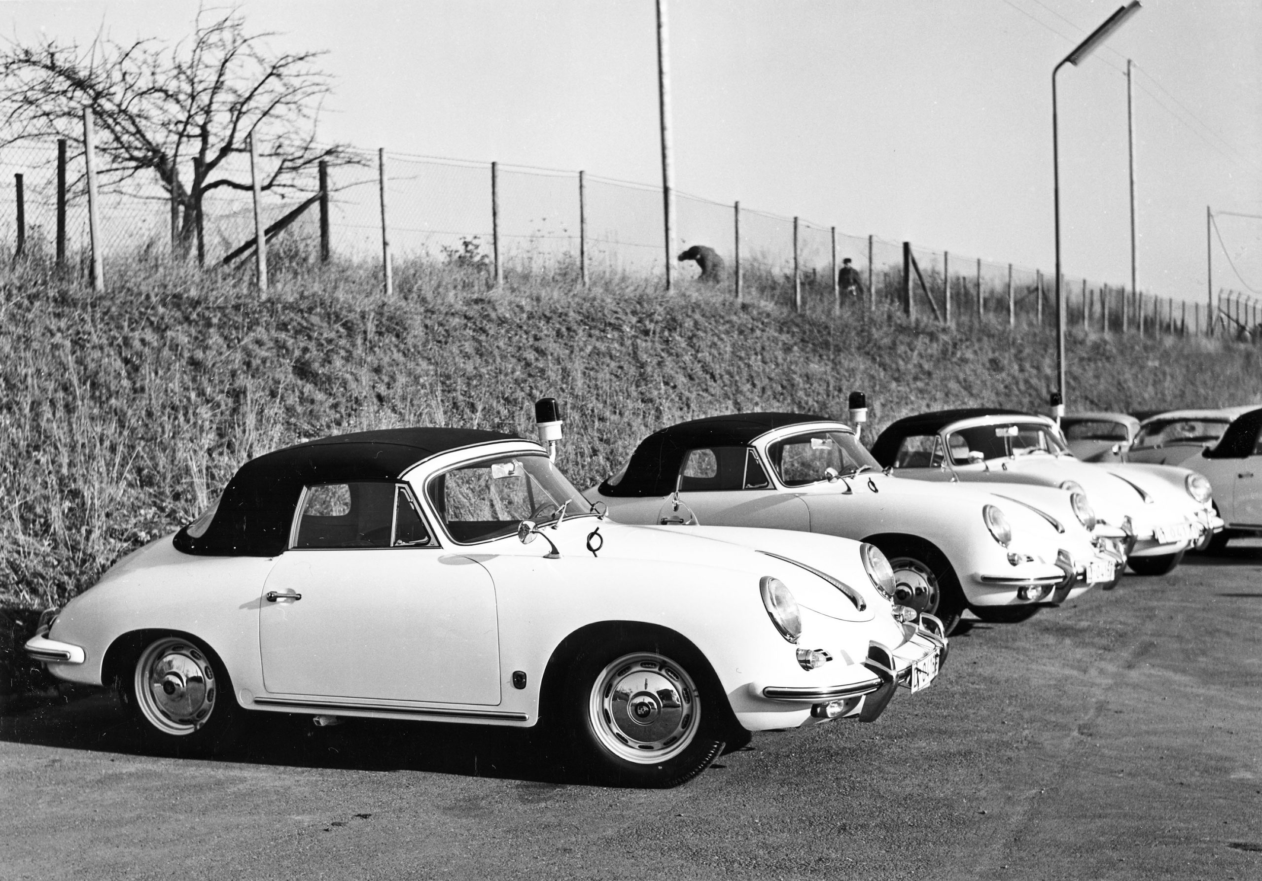 Ex-Polizei Porsche 356C Cabriolet - Wolf and Mare
