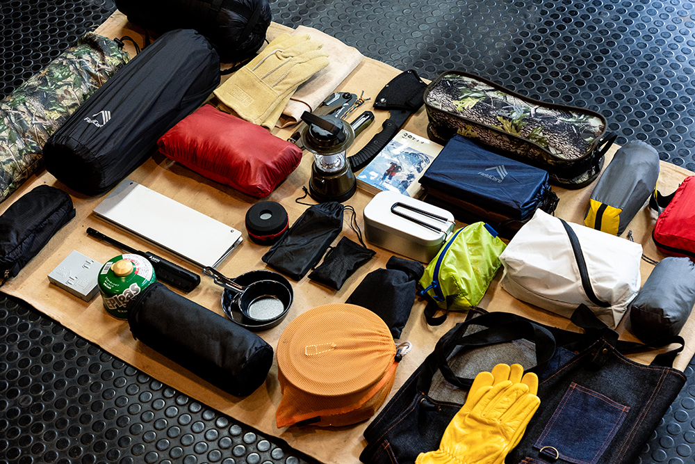 キャンプギア | ソロキャンプを、頼れるギアと。 | ワークマン公式