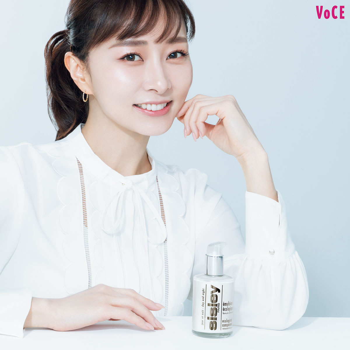 VO2304-138-139-SISLEY-TU-TOP.jpg