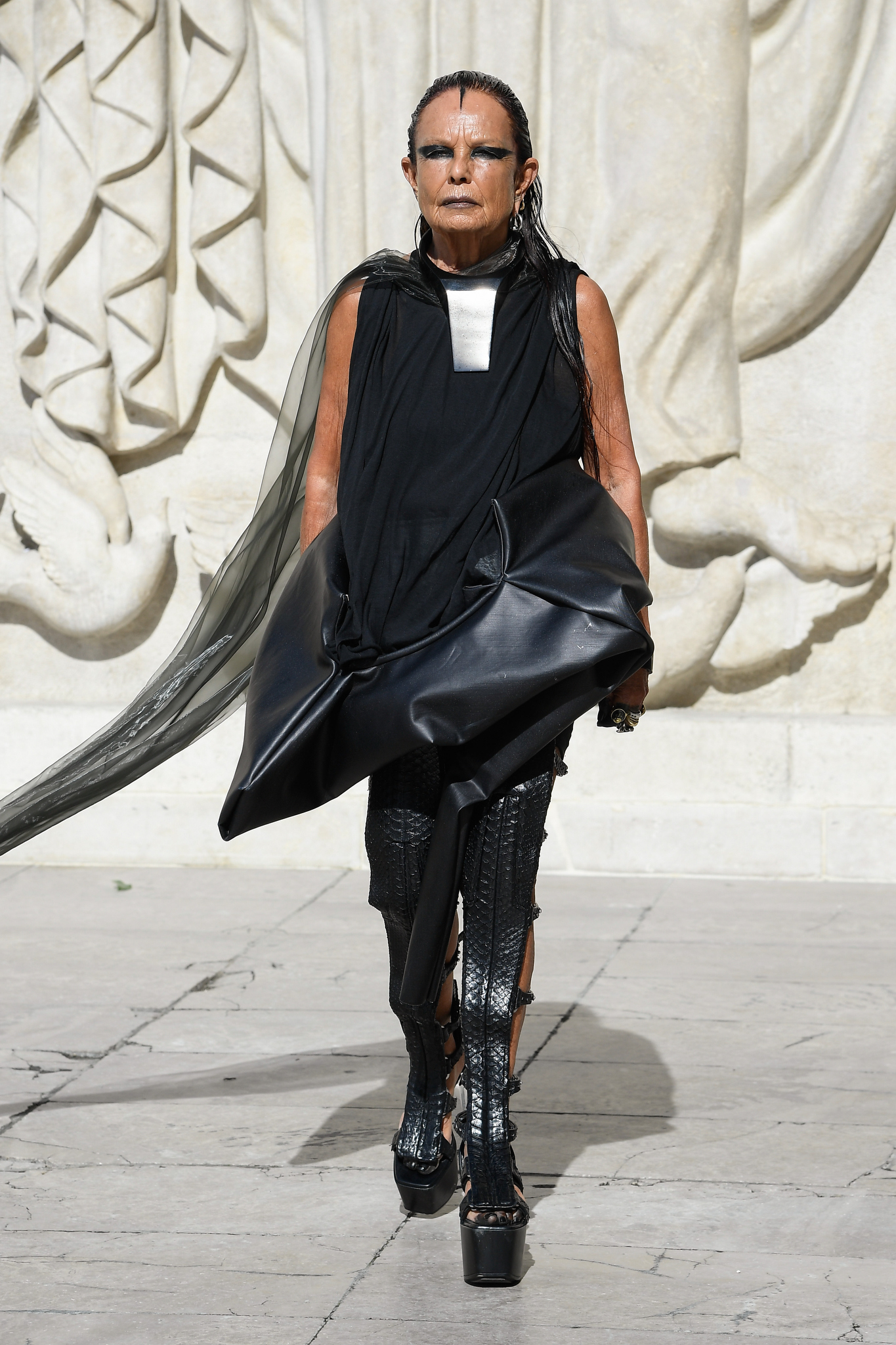 Fog Machines Added Drama to Rick Owens' Spring 2022 Collection