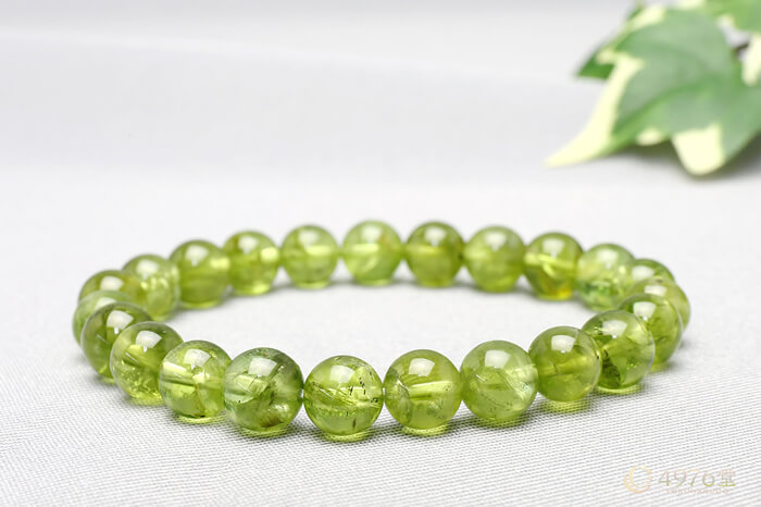 ete K18 ペリドット ブレスレット「幸福・運命の絆」誕生石 K18YG