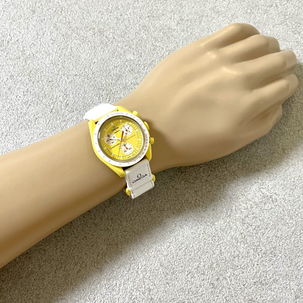 本気のオモチャ時計。スウォッチ×オメガのスピードマスター、ムーン