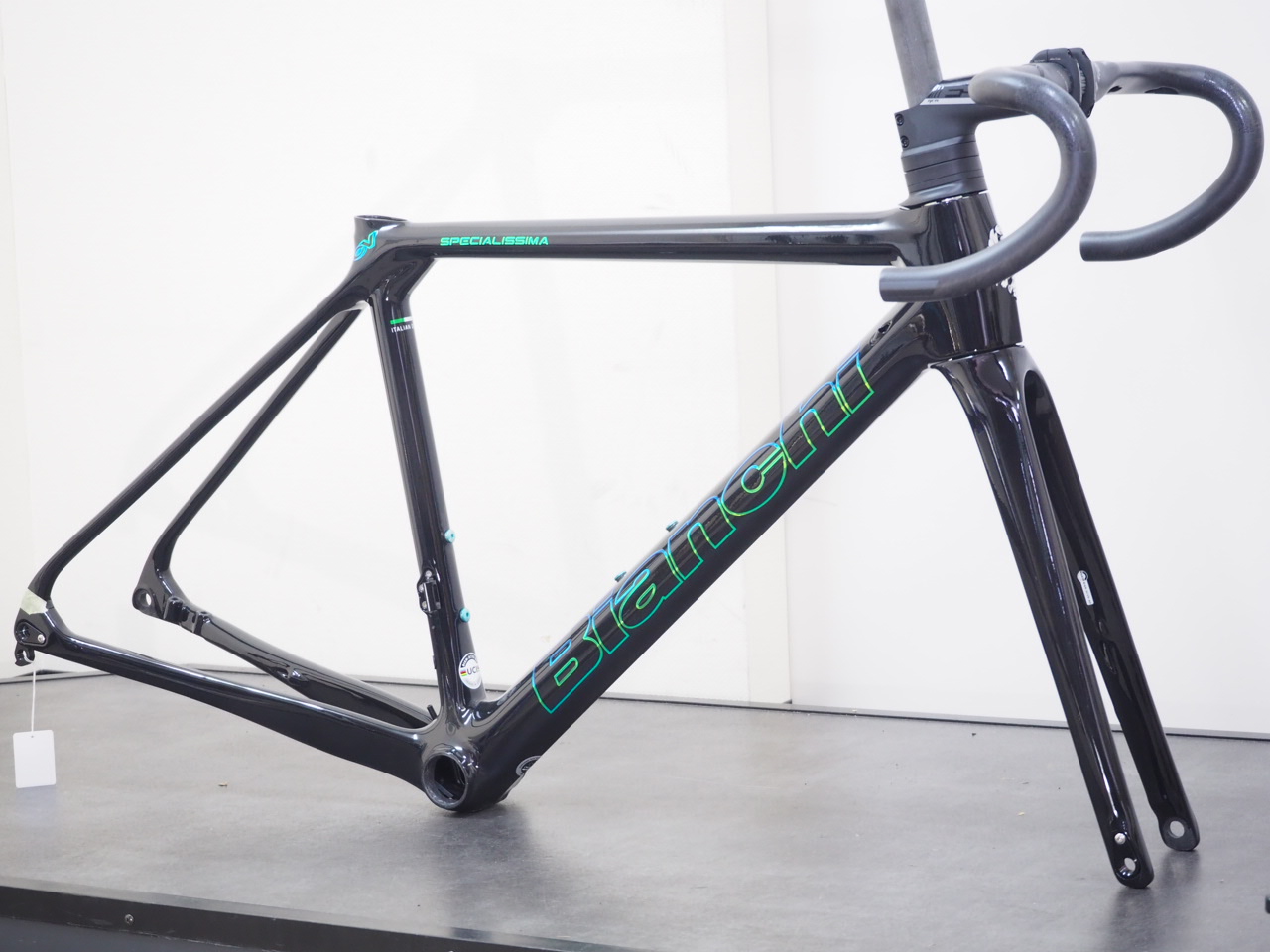 Bianchi (ビアンキ) SPECIALISSIMA (スペシャリッシマ) DISC フレーム