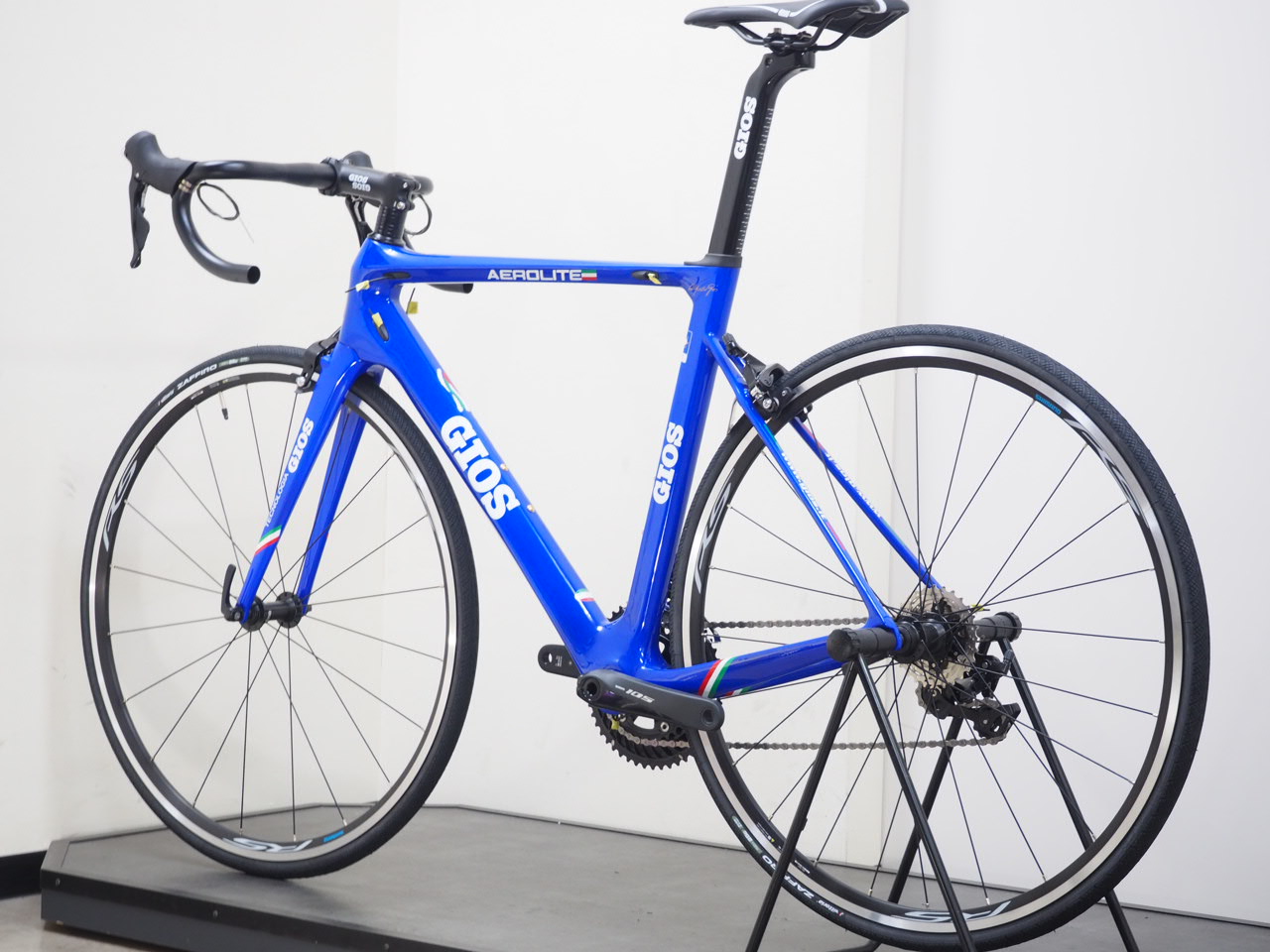 GIOS (ジオス) AERO LITE (エアロライト)105 完成車 2021 | サイクル