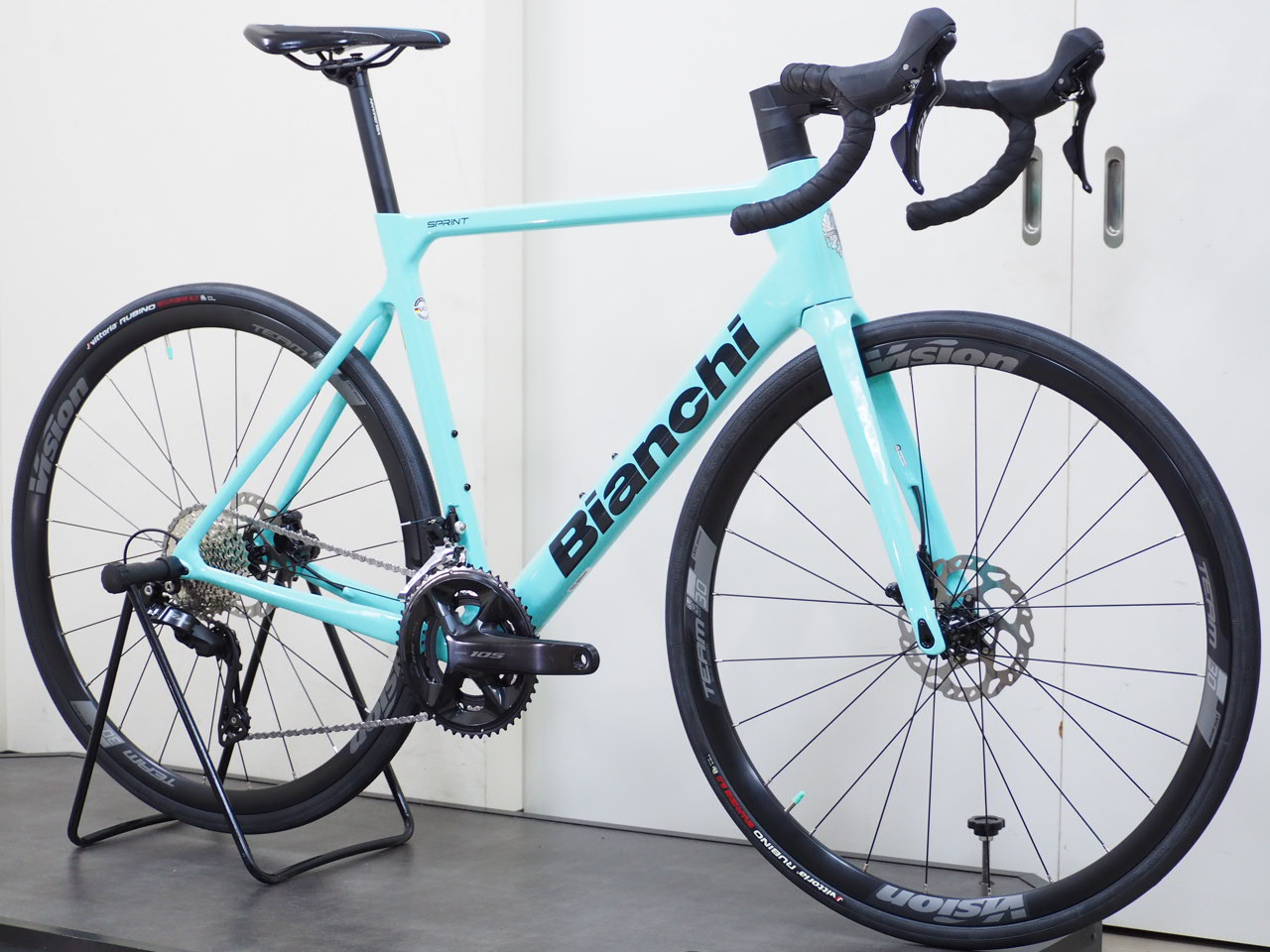 Bianchi(ビアンキ) SPRINT(スプリント)DISC 105 12s完成車 2024