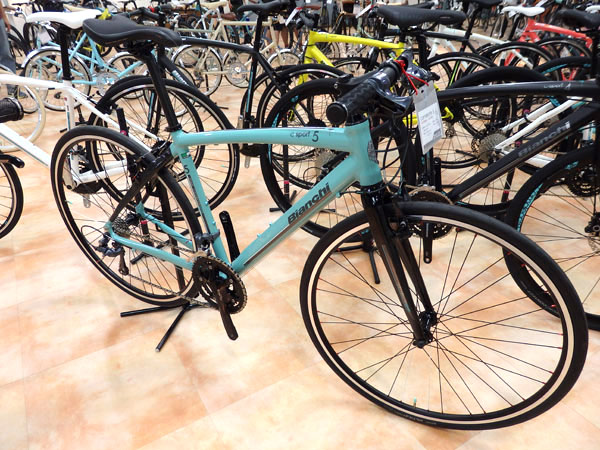 BIANCHI CAMALEONTE5(ビアンキ カメレオンテ5)シマノCLARIS完成車 2016