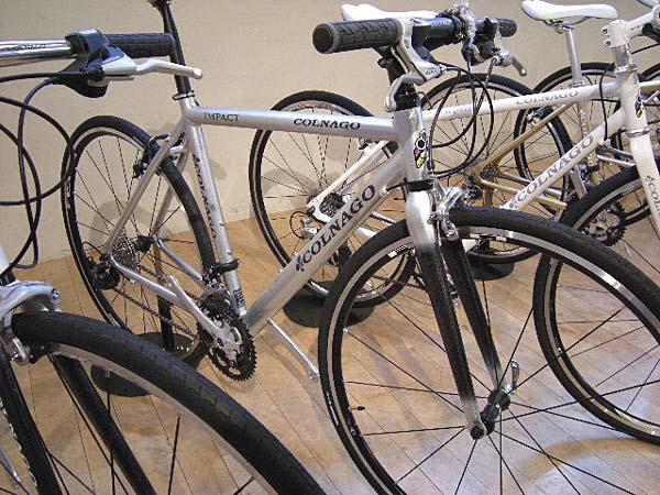 整備済】クロスバイクCOLNAGO IMPACT 52サイズ 整備済】クロスバイク