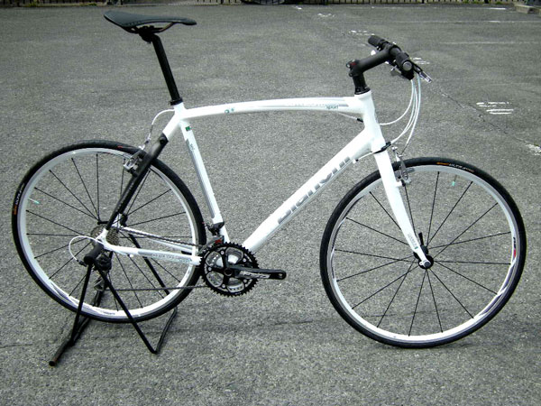 BIANCHI CAMALEONTE 6(ビアンキ カメレオンテ6) シマノ105完成車 2013