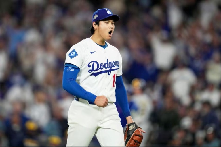 圧巻の大谷、投打で伝説作る ドジャースが4連勝で再びワールド