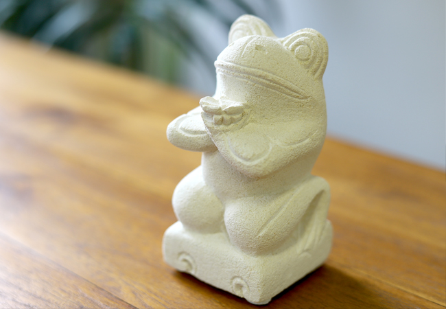 かわいいカエルの石像 通販｜《公式》バリ雑貨専門店ココバリ