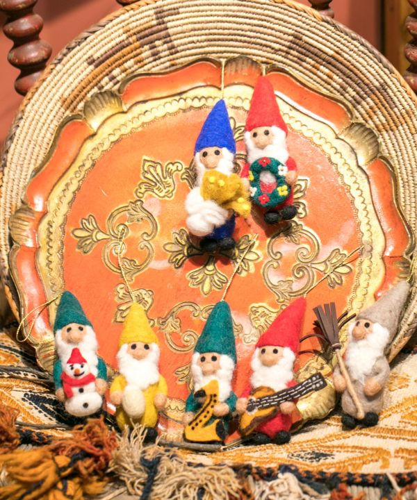 フェルトントゥオーナメント(WREATH): 『欧州航路』