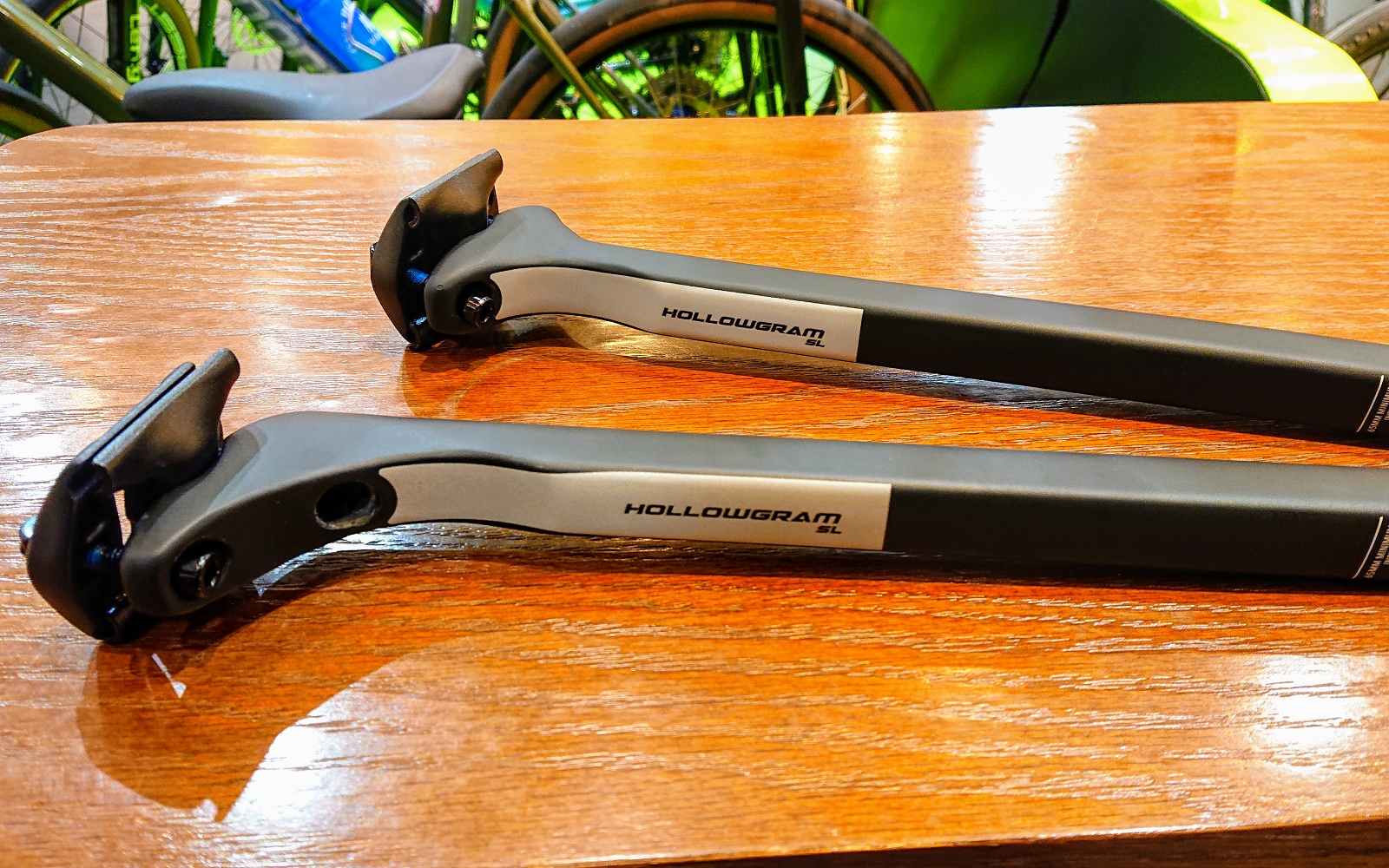 HollowGram SL 27 KNØT Carbon Seatpost キャノンデール横浜ベイサイド