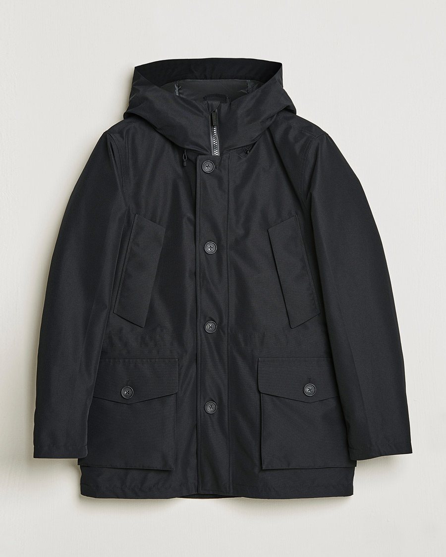 Woolrich Mountain GORE-TEX Parka Black at CareOfCarl.com