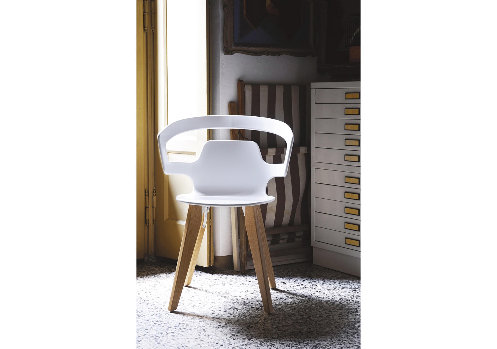 Alias（アリアス）SEGESTA WOODセジェスタ ウッド アームチェア