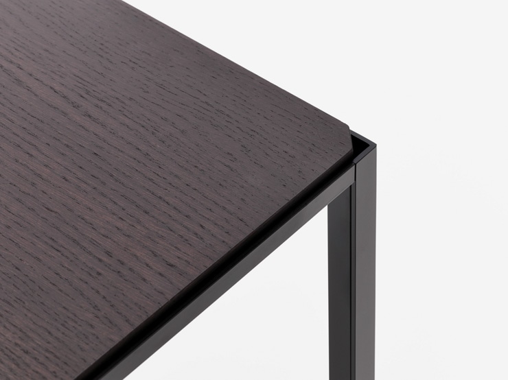 SCELTO phone table(シェルト フォンテーブル） IXC | カッシーナ