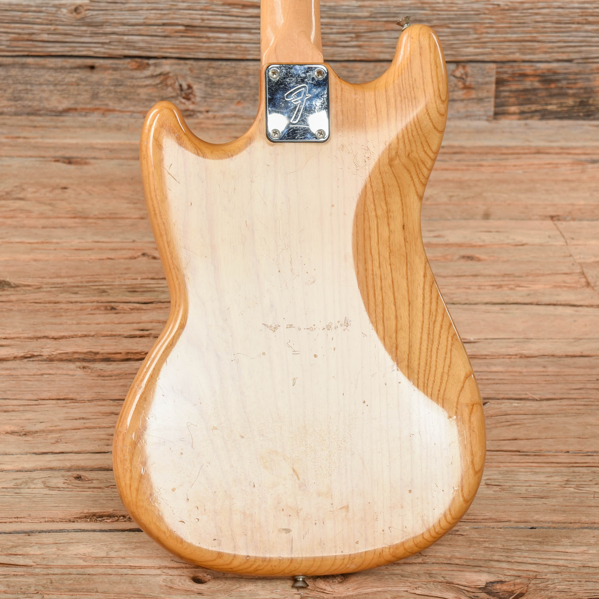 Fender Mustang Natural 1977 – Chicago Music Exchange