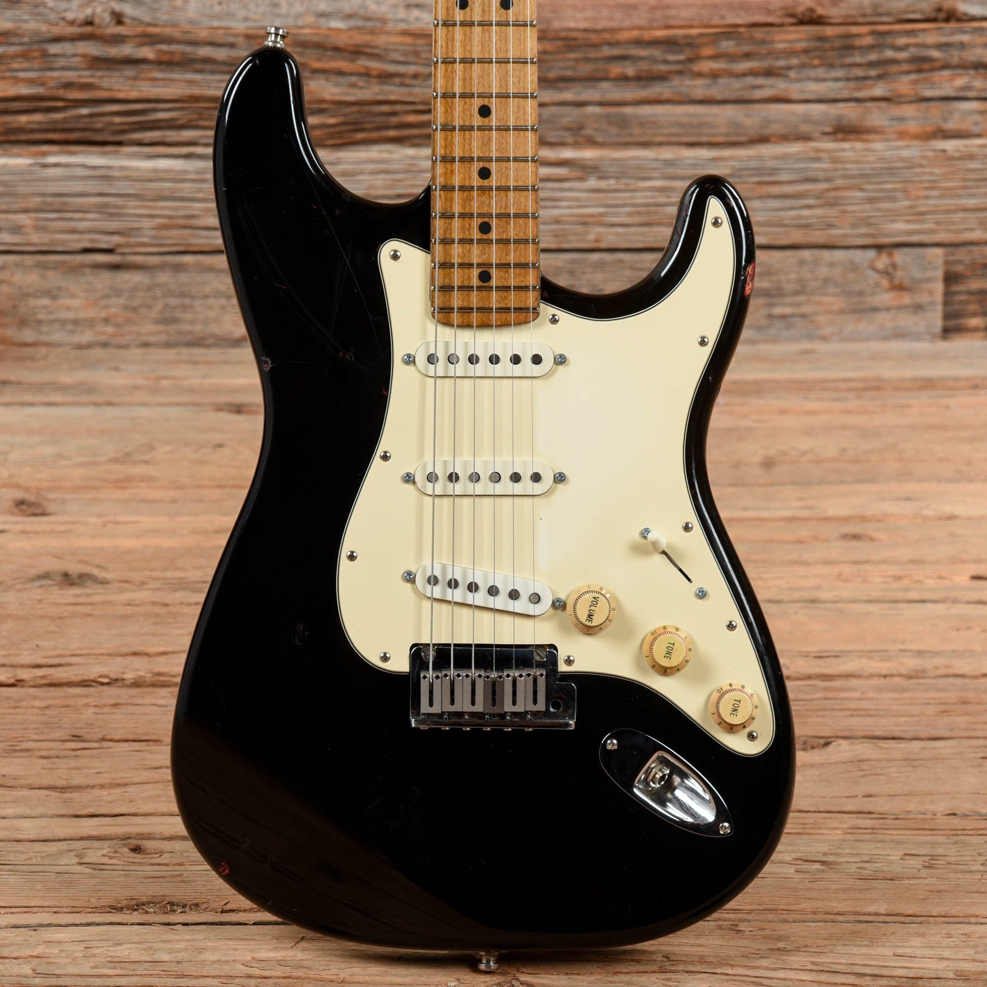 Fender American Standard Stratocaster Black 1998 – Chicago Music