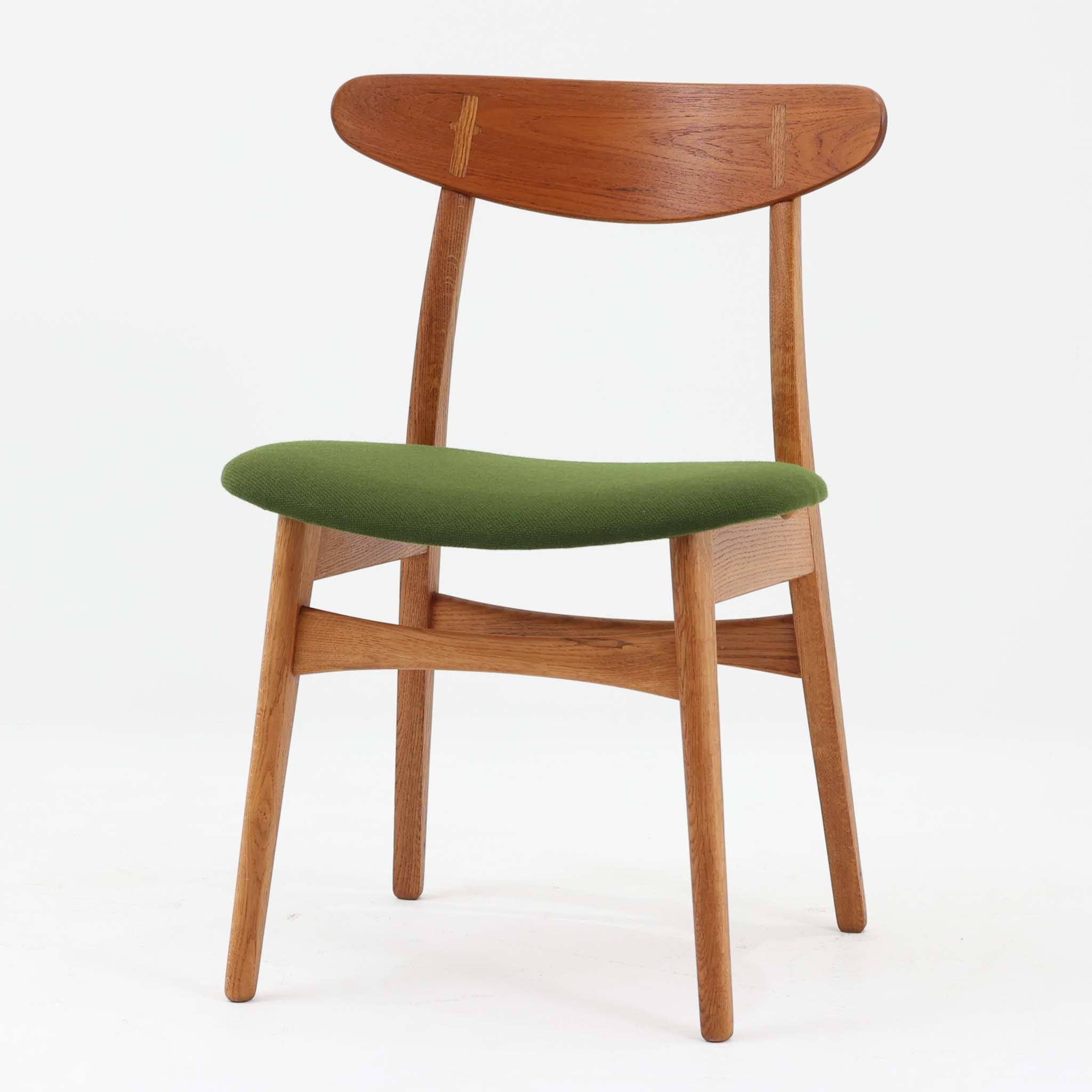 ハンス・ウェグナー（Hans J. Wegner）北欧ビンテージ – CHLOROS