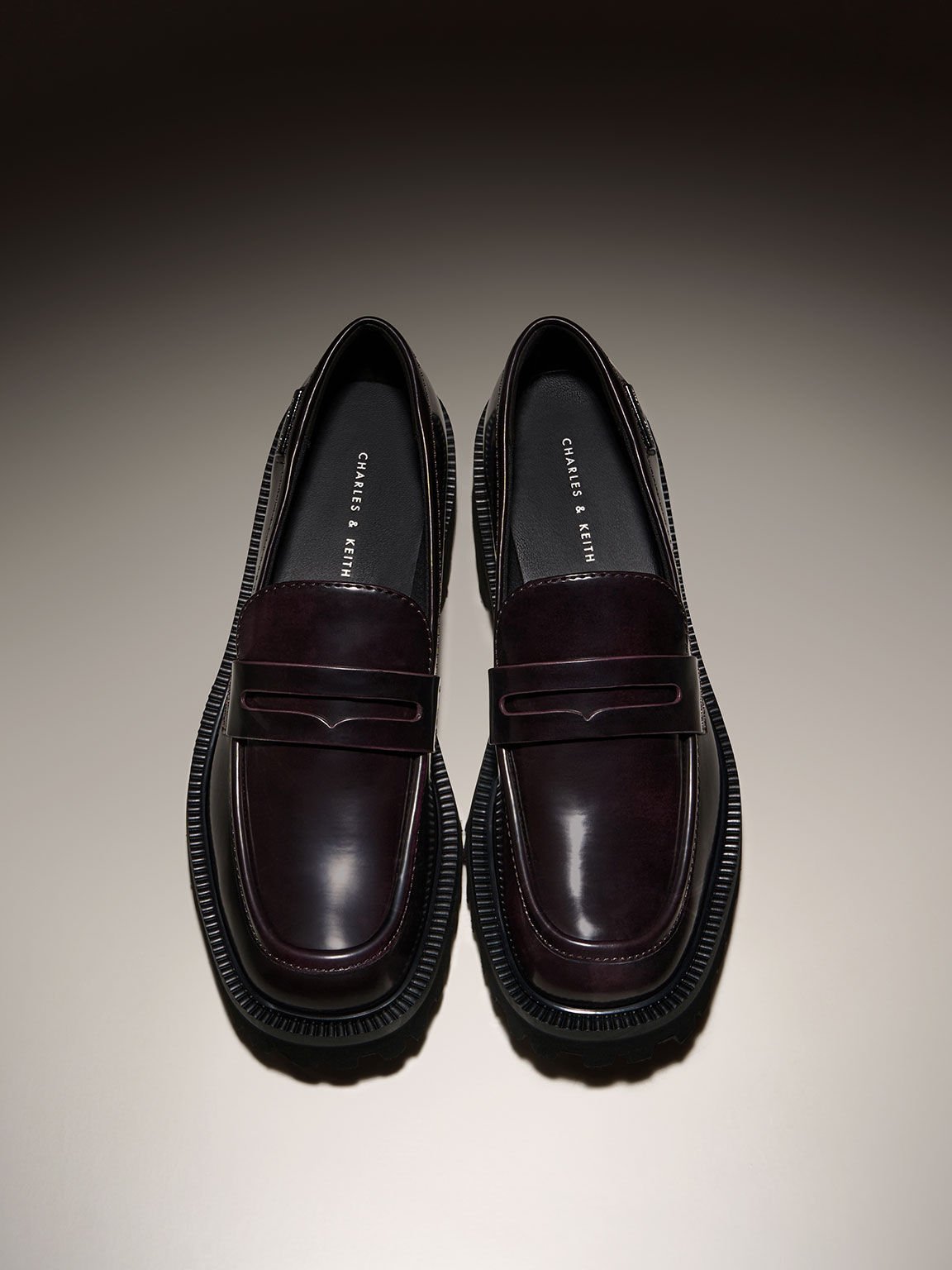 カバードリッジソール ローファー - バーガンディ | CHARLES & KEITH