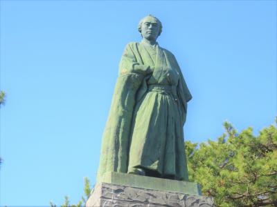 坂本龍馬像 - 高知市公式ホームページ