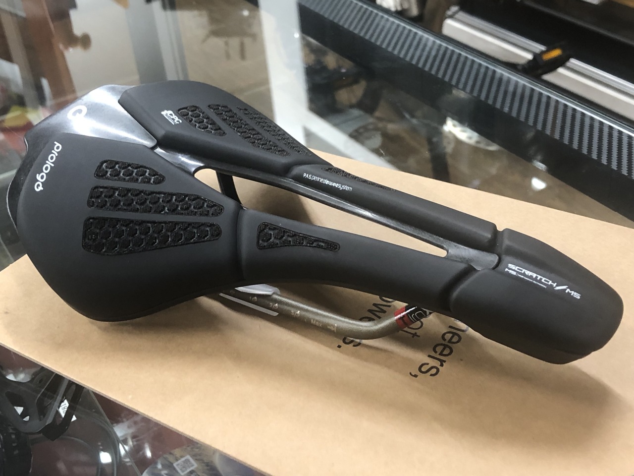 おすすめサドル prologo SCRATCH M5 PAS TIROX CPC 入荷！ | Climb